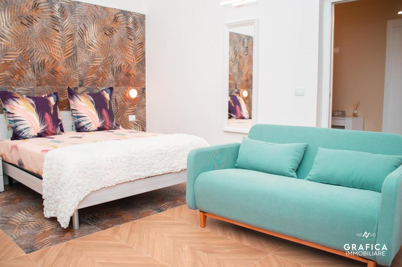 Ameli Home Luxury Apartment Taranto Exterior foto