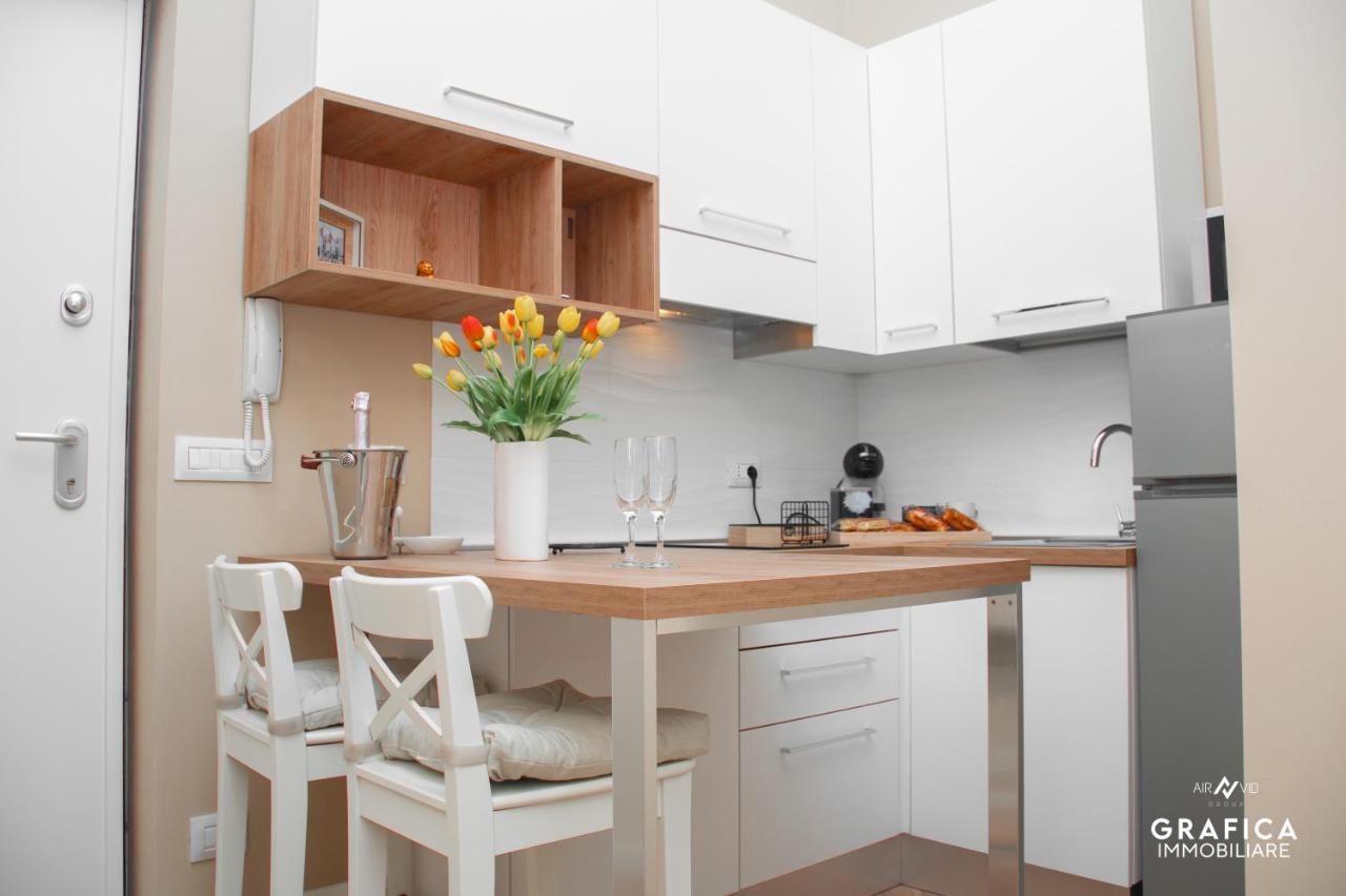 Ameli Home Luxury Apartment Taranto Exterior foto
