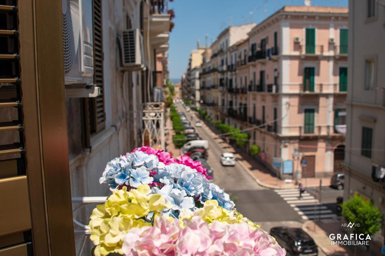 Ameli Home Luxury Apartment Taranto Exterior foto